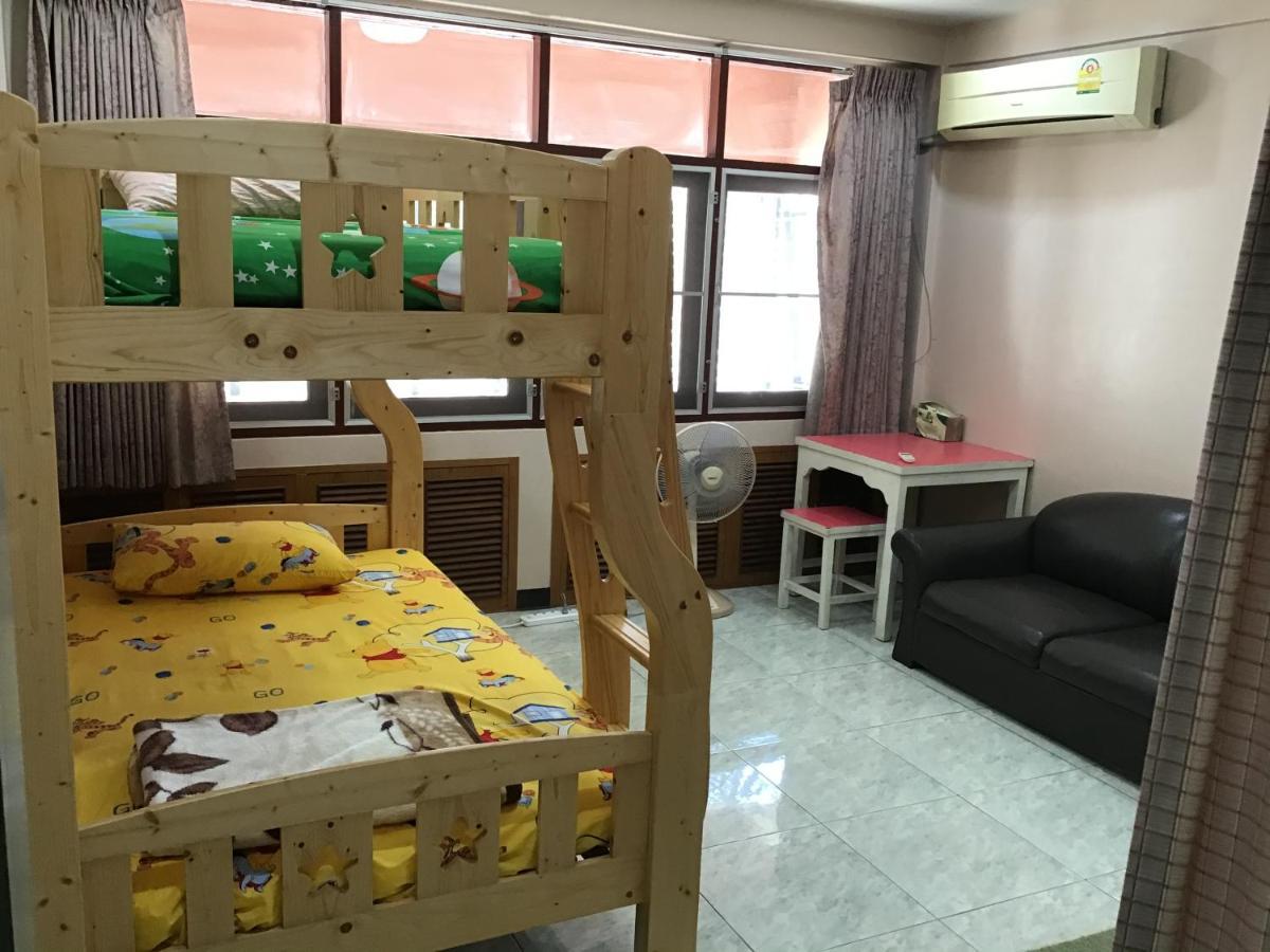 20m² studio Appartement, met 0 privé badkamer in Khon Kaen Winkelcentrum Buitenkant foto